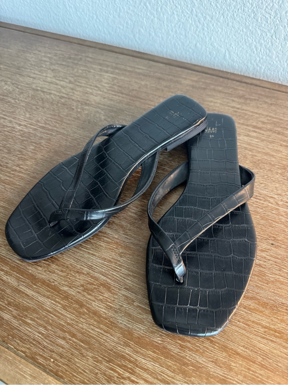 7.5 H&M Faux Leather Sandals